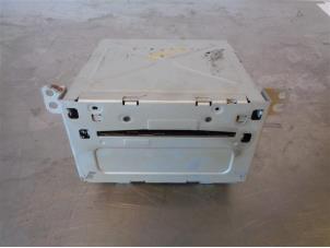 Used Radio/CD player (miscellaneous) Chevrolet Orlando (YYM/YYW) Price on request offered by Autohandel-Smet Gebroeders NV