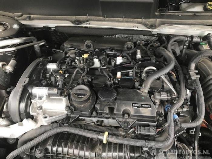 Motor van een Volvo XC90 II 2.0 T8 16V Twin Engine AWD 2016