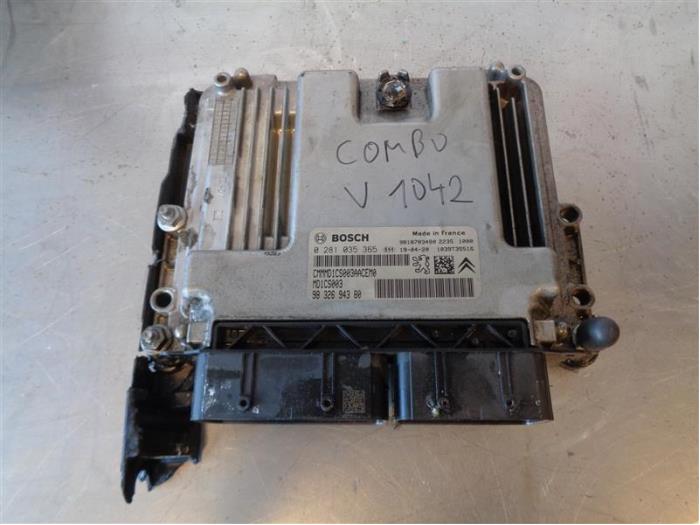 Used Engine management computer Opel Combo Cargo 1.5 CDTI 100 Price on request offered by Autohandel-Smet Gebroeders NV