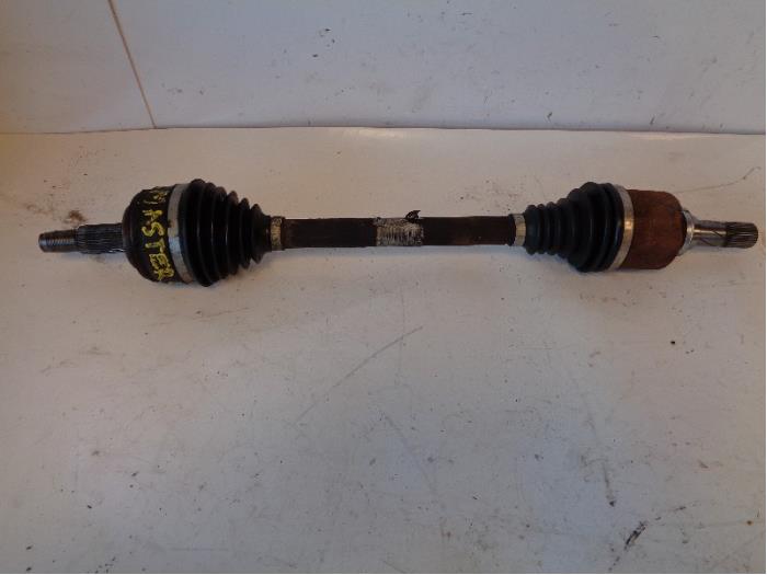 Gebrauchte Differential vorne Renault Master IV Preis auf Anfrage angeboten von Autohandel-Smet Gebroeders NV