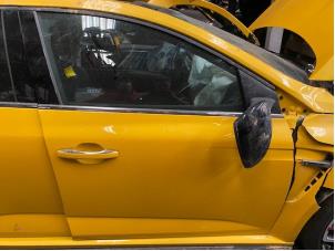 Używane Drzwi prawe przednie wersja 4-drzwiowa Renault Megane IV (RFBB) 1.8 TCe 16V RS Trophy Cena na żądanie oferowane przez Autohandel-Smet Gebroeders NV