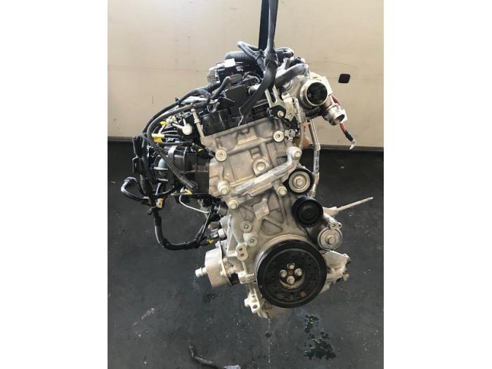 Motor van een Opel Astra 2018