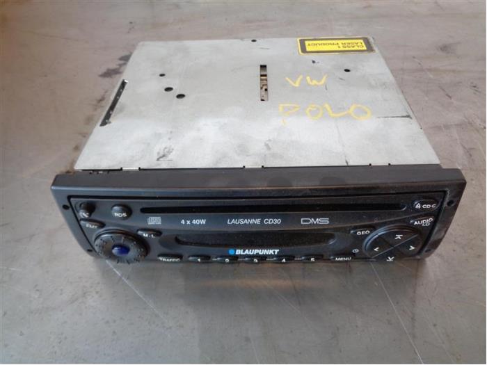 Radio CD player Volkswagen Polo - BP016011706781