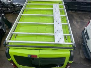 Used Roof rack kit Renault Trafic Passenger (1JL/2JL/3JL/4JL) 1.6 dCi 140 Twin Turbo Price on request offered by Autohandel-Smet Gebroeders NV