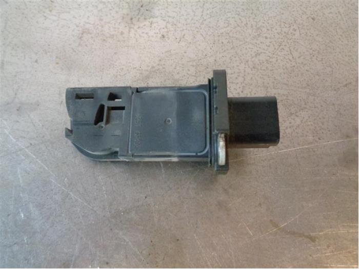 Begagnade Luftflödesmätare Citroen Jumper (U9) 2.2 HDi 130 Euro 5 Pris på förfrågan erbjuds av Autohandel-Smet Gebroeders NV