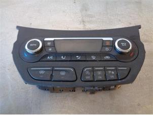Usados Panel de control de aire acondicionado Ford C-Max (DXA) Precio de solicitud ofrecido por Autohandel-Smet Gebroeders NV