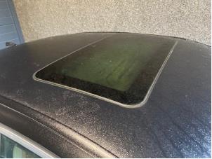 Used Sliding roof BMW B7 (E65) Price on request offered by Autohandel-Smet Gebroeders NV