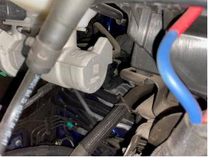 Gebrauchte Hauptbremszylinder Ford Transit 2.0 TDCi 16V Eco Blue 130 Preis auf Anfrage angeboten von Autohandel-Smet Gebroeders NV