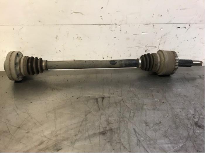 Gebrauchte Antriebswelle links hinten Ssang Yong Rodius 2.2 SV 220 e-XDi 16V 2WD Preis auf Anfrage angeboten von Autohandel-Smet Gebroeders NV