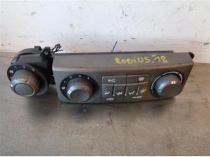 Used Air conditioning control panel Ssang Yong Rodius 2.2 SV 220 e-XDi 16V 2WD Price on request offered by Autohandel-Smet Gebroeders NV