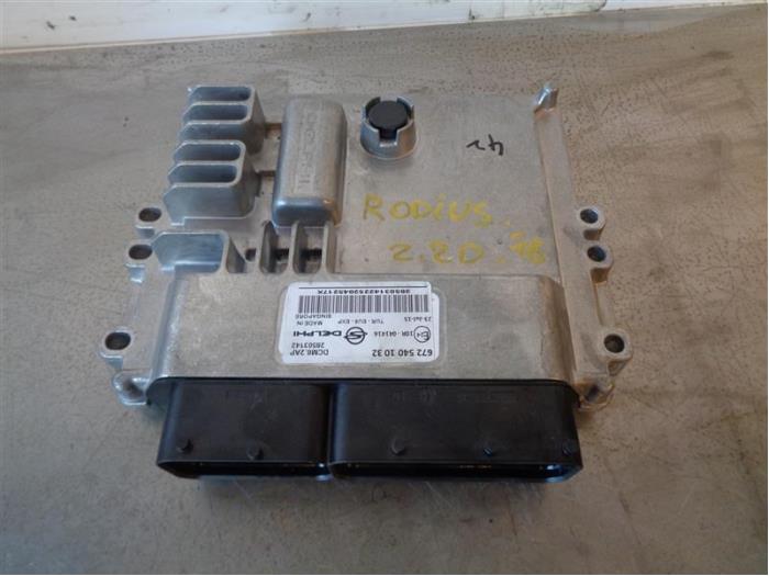 Used Engine management computer Ssang Yong Rodius 2.2 SV 220 e-XDi 16V 2WD Price on request offered by Autohandel-Smet Gebroeders NV