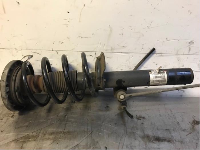 Front shock absorber rod, left from a BMW X4 (F26) xDrive35d 24V 2016