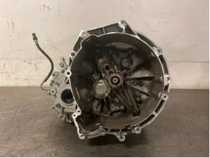 Used Gearbox BMW X2 (F39) sDrive 18i 1.5 12V TwinPower Turbo Price on request offered by Autohandel-Smet Gebroeders NV