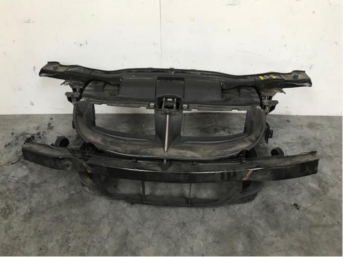 Begagnade Front BMW 3 serie Touring (E91) Pris på förfrågan erbjuds av Autohandel-Smet Gebroeders NV