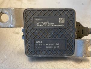 Lambda probe from a Volkswagen Touareg (7PA/PH) 3.0 TDI V6 24V BlueMotion Technology SCR 2016