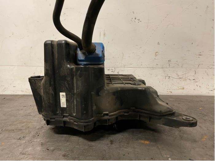 Adblue Tank Audi A4 2.0 TDI Ultra 16V 4067410AD DEUC