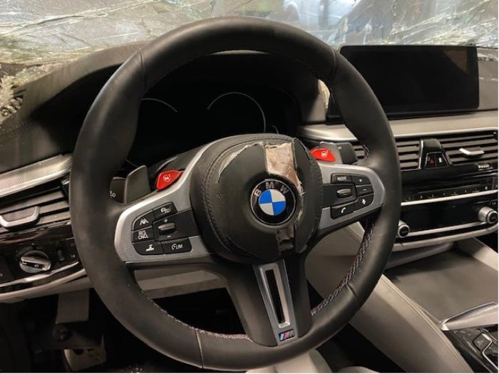 Gebrauchte Frontscheibenanzeige BMW 5 serie (G30) M5 xDrive 4.4 V8 32V TwinPower Turbo Preis auf Anfrage angeboten von Autohandel-Smet Gebroeders NV