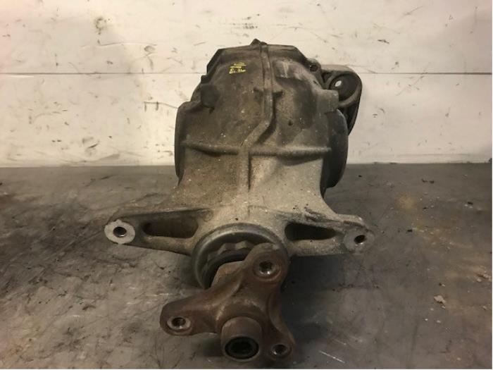 Gebrauchte Differential hinten BMW 5 serie (F10) 525d 24V Preis auf Anfrage angeboten von Autohandel-Smet Gebroeders NV