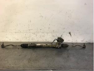 Used Steering box Dacia Dokker (0S) 1.5 dCi 90 Price on request offered by Autohandel-Smet Gebroeders NV