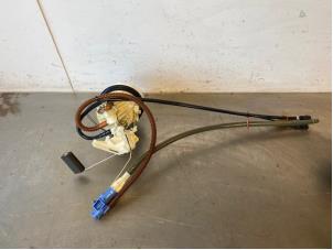 Used Electric fuel pump BMW Mini One/Cooper (R50) 1.6 16V Cooper Price on request offered by Autohandel-Smet Gebroeders NV
