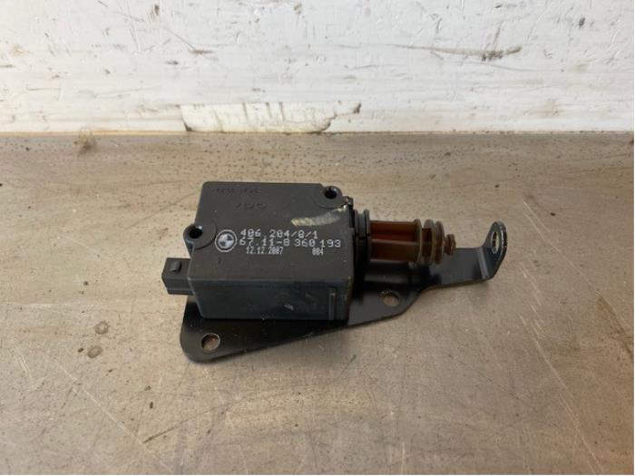 Używane Modul (rózne) BMW Mini (R50/53) 1.6 16V Cooper Cena na żądanie oferowane przez Autohandel-Smet Gebroeders NV