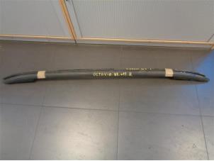 Used Roof rack kit Skoda Octavia Combi (5EAC) 1.4 TSI 16V G-TEC Price on request offered by Autohandel-Smet Gebroeders NV