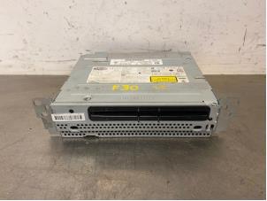 Used CD player BMW 3 serie Gran Turismo (F34) 318d 2.0 16V Price on request offered by Autohandel-Smet Gebroeders NV