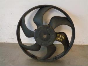 Used Fan motor Renault Clio III Estate/Grandtour (KR) 1.5 dCi FAP Price on request offered by Autohandel-Smet Gebroeders NV