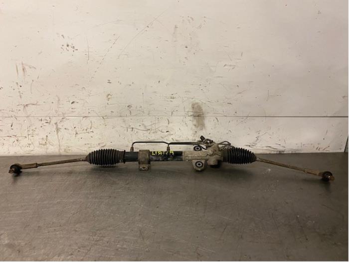 Gebrauchte Lenkgetriebe Servo Suzuki Liana (ERA/ERB/RH4) 1.4 DDiS 16V Preis auf Anfrage angeboten von Autohandel-Smet Gebroeders NV
