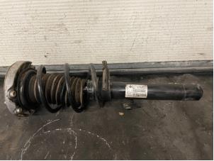 Used Front shock absorber, right BMW X1 (F48) xDrive 20d 2.0 16V Price on request offered by Autohandel-Smet Gebroeders NV