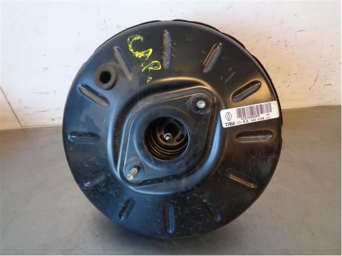 Usagé Servo frein Renault Captur I (2R) 1.5 Energy dCi 90 FAP Prix sur demande proposé par Autohandel-Smet Gebroeders NV