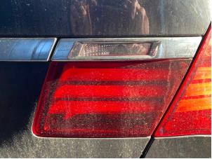 Używane Tylne swiatlo pozycyjne prawe BMW 7 serie (F01/02/03/04) 730d 24V Cena na żądanie oferowane przez Autohandel-Smet Gebroeders NV