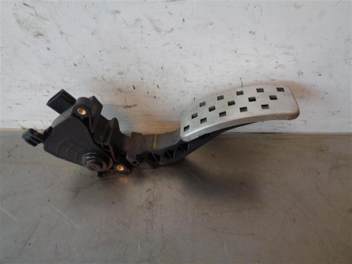 Gebrauchte Gaspedalposition Sensor Renault Megane III Berline (BZ) 1.5 dCi 110 Preis auf Anfrage angeboten von Autohandel-Smet Gebroeders NV