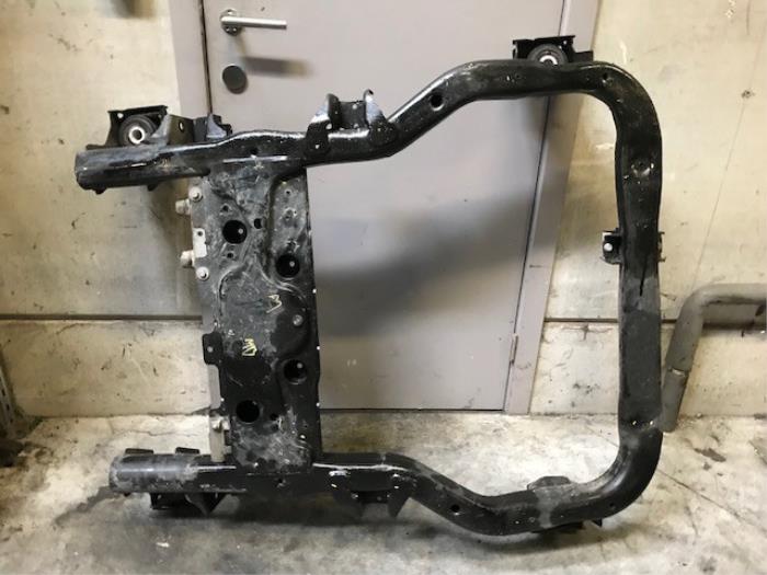 Used Subframe Volkswagen Transporter/Caravelle T6 2.0 TDI 150 California 4Motion Price on request offered by Autohandel-Smet Gebroeders NV