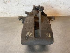 Used Rear brake calliper, right Volkswagen Transporter/Caravelle T6 2.0 TDI 150 California 4Motion Price on request offered by Autohandel-Smet Gebroeders NV