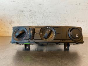 Used Air conditioning control panel Volkswagen Crafter 2.5 TDI 30/32/35 Price on request offered by Autohandel-Smet Gebroeders NV