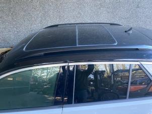 Used Roof rail, left Volkswagen T-Roc 2.0 TDI 150 4Motion 16V Price on request offered by Autohandel-Smet Gebroeders NV