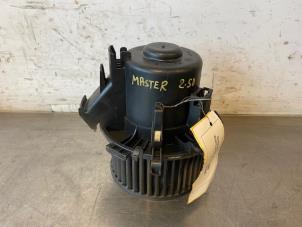 Używane Silnik wentylatora nagrzewnicy Renault Master III (ED/HD/UD) Cena na żądanie oferowane przez Autohandel-Smet Gebroeders NV
