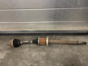 Used Front drive shaft, right Volvo V40 (MV) 2.0 D2 16V Price on request offered by Autohandel-Smet Gebroeders NV