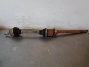 Used Front drive shaft, right Jeep Renegade (BU) Price on request offered by Autohandel-Smet Gebroeders NV