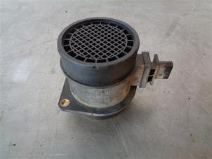 Used Airflow meter Ssang Yong Rodius 2.7 270 Xdi 20V 4x2 Price on request offered by Autohandel-Smet Gebroeders NV