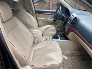 Used Set of upholstery (complete) Hyundai Santa Fe II (CM) 2.2 CRDi 16V 4x2 Price on request offered by Autohandel-Smet Gebroeders NV