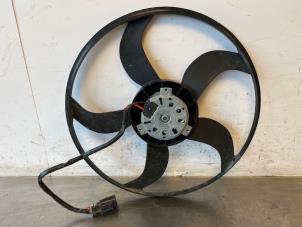 Used Radiator fan Ford Transit Custom Price on request offered by Autohandel-Smet Gebroeders NV