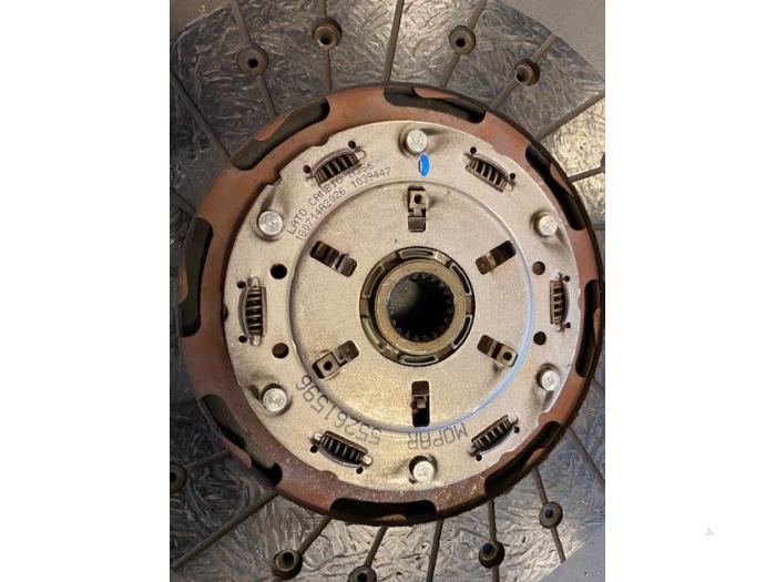 Clutch kit (complete) Jeep Renegade - 55261596 55268113