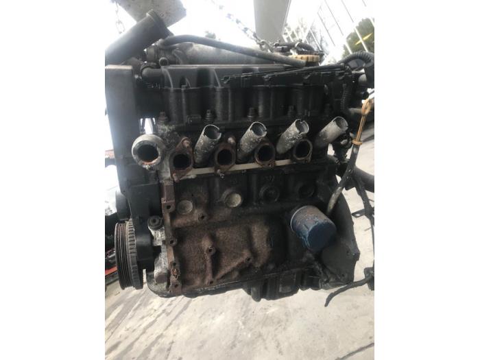 Engine from a Opel Combo (Corsa C) 1.6 2004