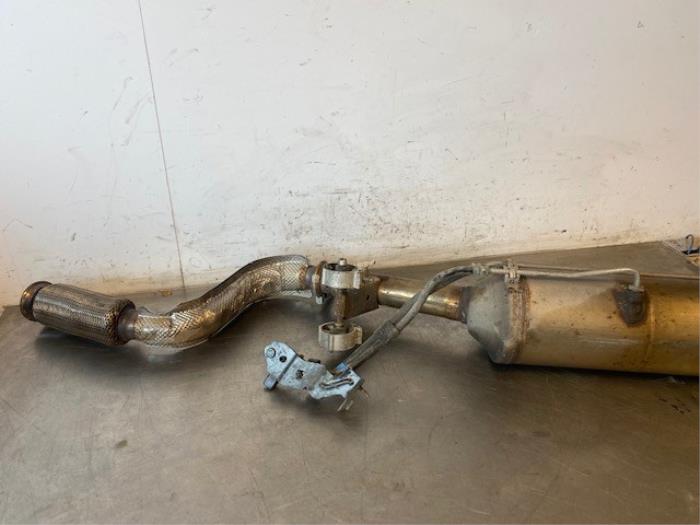 Used Front pipe + catalyst Peugeot Partner (EA//EF/EN/EU) 1.6 BlueHDi 100 Price on request offered by Autohandel-Smet Gebroeders NV