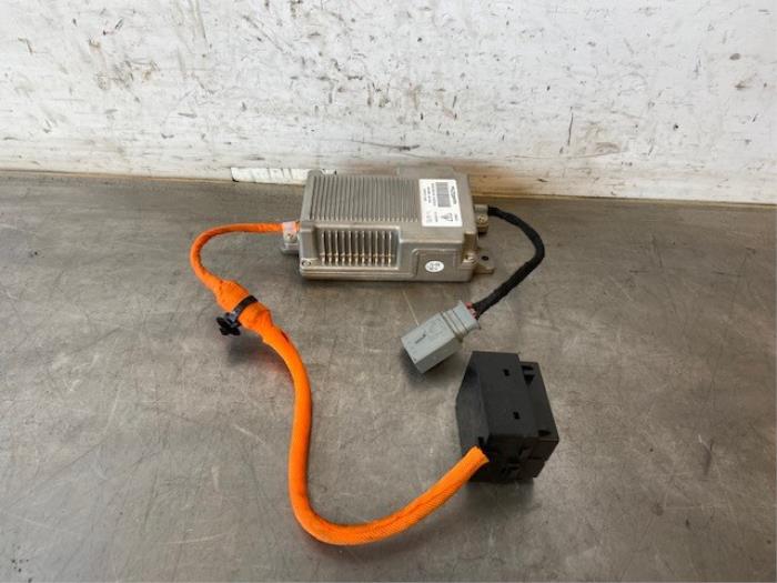 Charching port electric car from a Peugeot Partner (EF/EU) 1.6 BlueHDi 100 2019