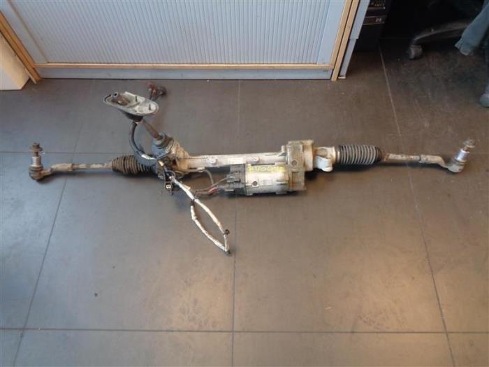 Begagnade Styrbox Landrover Range Rover Evoque (LVJ/LVS) 2.0 D 150 16V 5-drs. Pris på förfrågan erbjuds av Autohandel-Smet Gebroeders NV