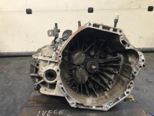 Used Gearbox Renault Trafic Passenger (1JL/2JL/3JL/4JL) 1.6 dCi 140 Twin Turbo Price on request offered by Autohandel-Smet Gebroeders NV
