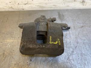 Used Rear brake calliper, left Fiat Ducato (243/244/245) Price on request offered by Autohandel-Smet Gebroeders NV